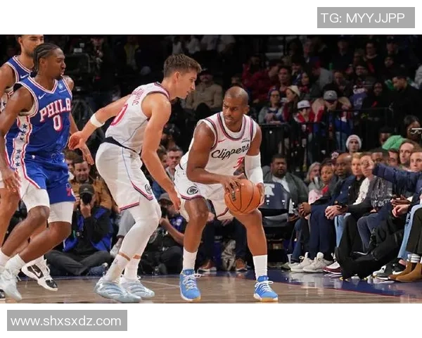 3月2日快船对阵76人精彩直播全程回顾与赛后分析 3月2日快船对阵76人精彩直播全程回顾与赛后分析