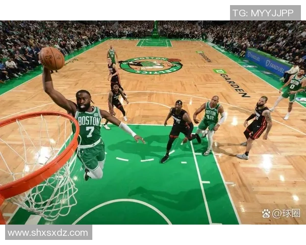 9月18日热火与凯尔特人精彩对决高清直播全程回顾与分析 9月18日热火与凯尔特人精彩对决高清直播全程回顾与分析